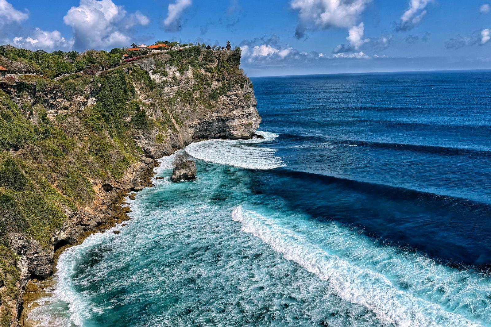How waves are formed: the origins of the ocean's breath? - Terra Cultura